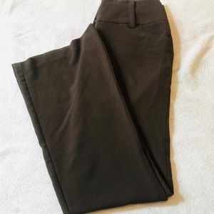 B wear slacks, lightly worn, in great condition